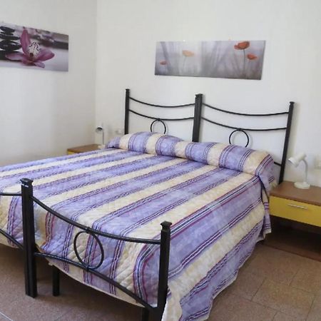 Lovely Flat In Northern Sardinia Valledoria  Ngoại thất bức ảnh